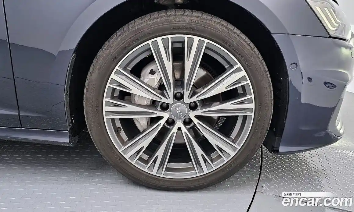 Audi A6 2020 3.0 Автомат в Москве № 163526, фото 17