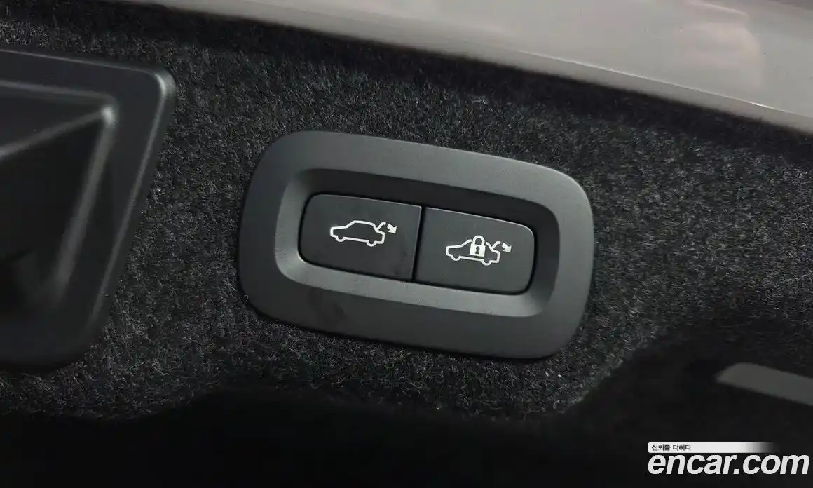 Volvo S90 2024 2.0 Автомат в Москве № 164194, фото 16