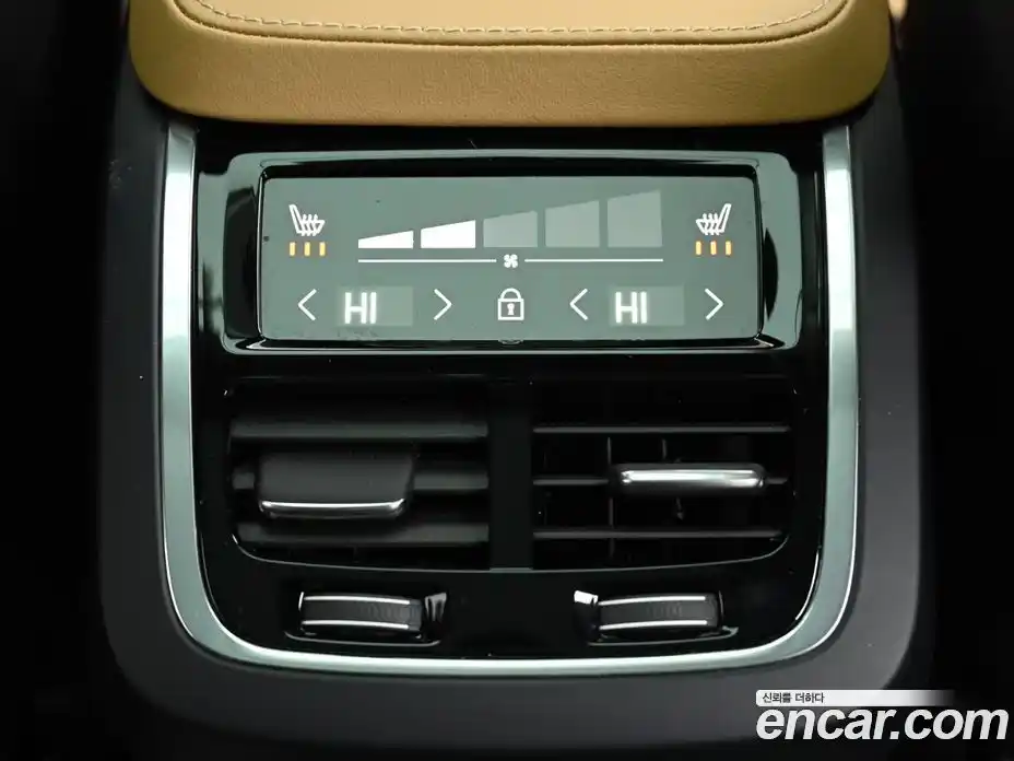 Volvo XC90 2023 2.0 Автомат в Москве № 164248, фото 16