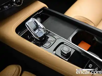 Volvo XC90 2023 2.0 Автомат в Москве № 164248, миниатюра 9