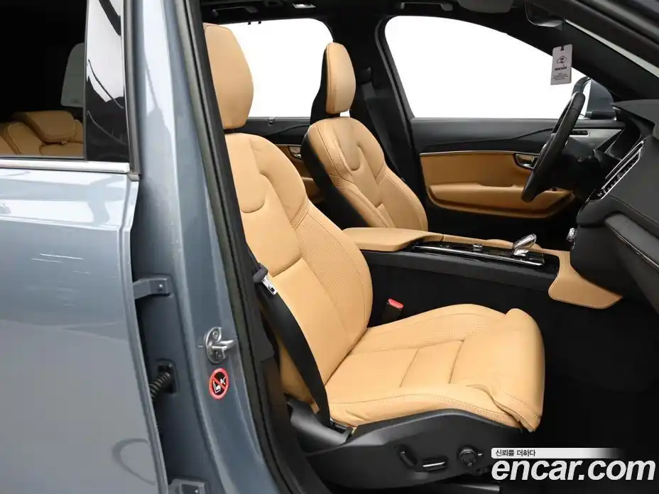 Volvo XC90 2023 2.0 Автомат в Москве № 164248, фото 10