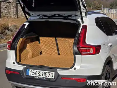 Volvo XC40 2022 2.0 Автомат в Москве № 164355, миниатюра 8