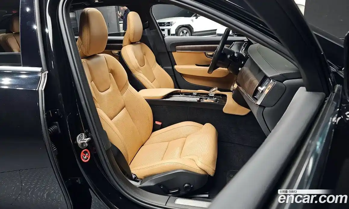 Volvo S90 2023 2.0 Автомат в Москве № 164465, фото 10