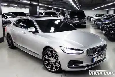 Volvo S90, 2022