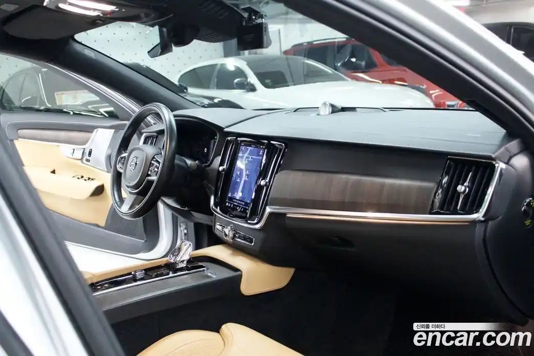 Volvo S90 2022 2.0 Автомат в Москве № 164777, фото 10