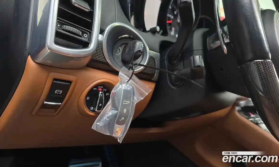 Porsche Cayenne 2018 3.6 Автомат в Москве № 165537, фото 7