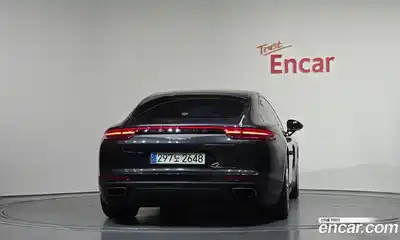 Porsche Panamera, 2018