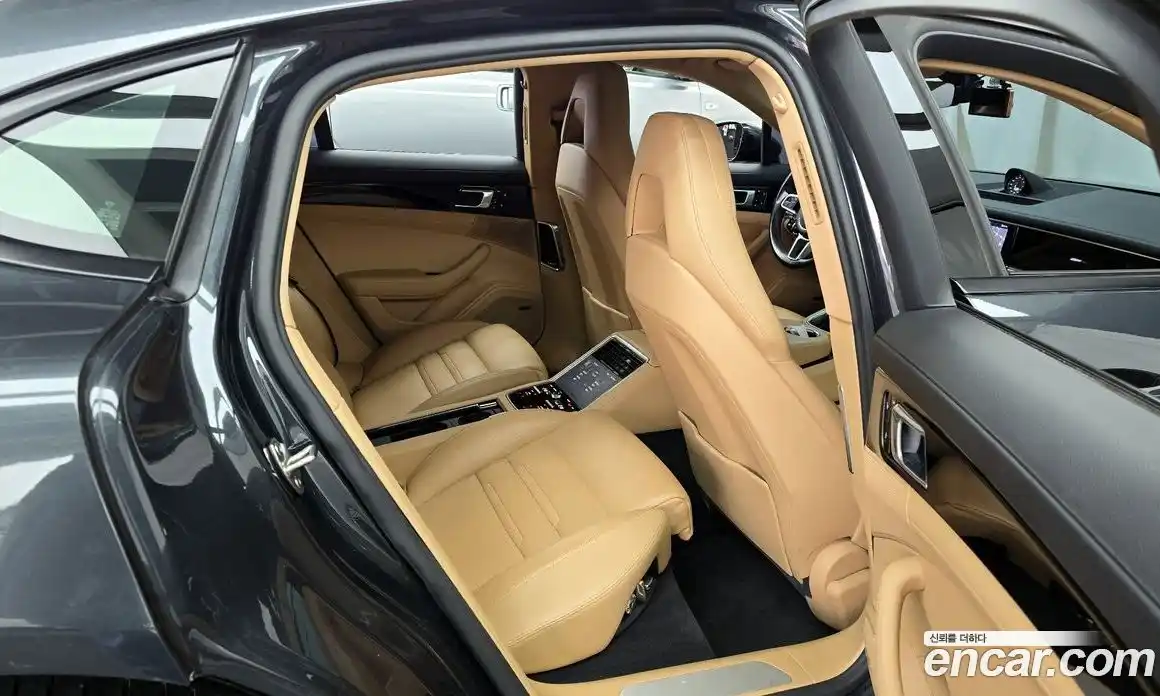 Porsche Panamera 2018 3.0 Автомат в Москве № 165541, фото 10