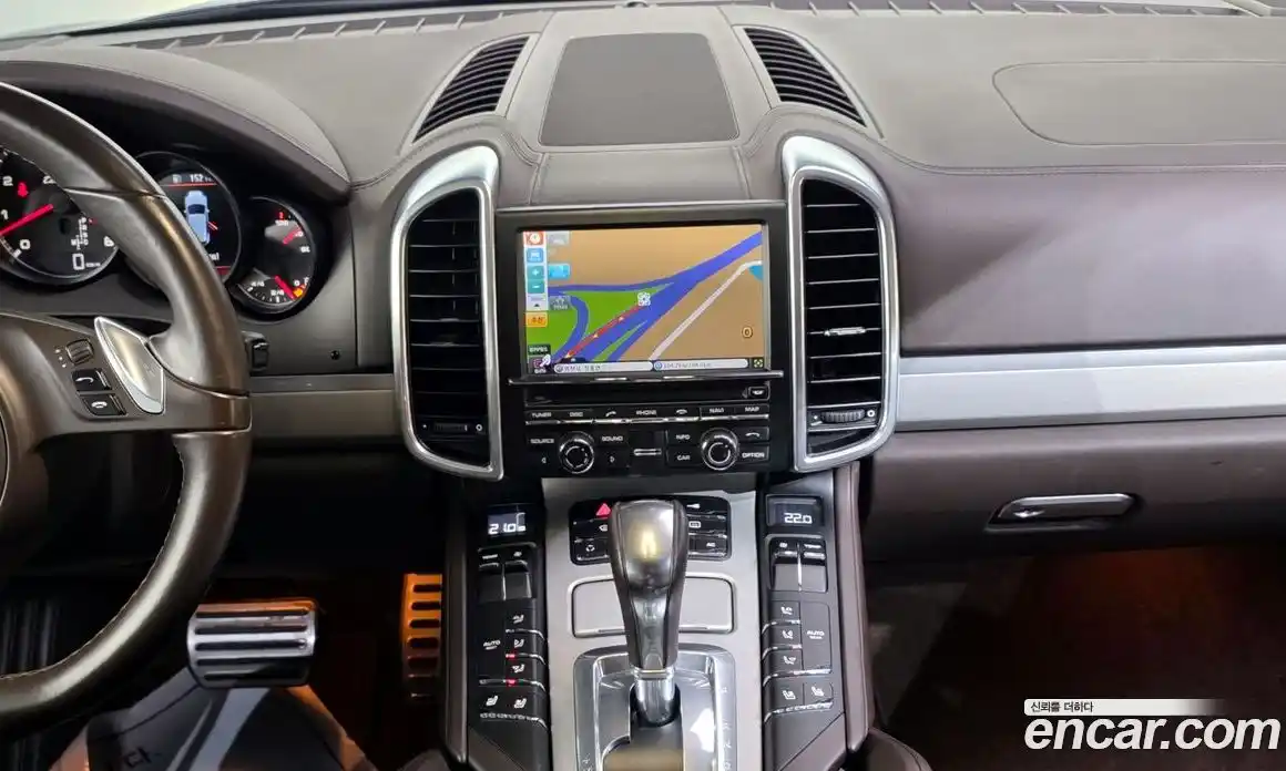 Porsche Cayenne 2011 4.8 Автомат в Москве № 165569, фото 14