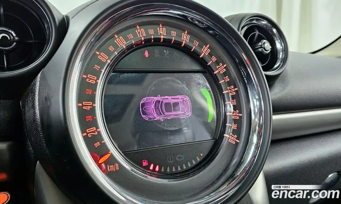 Mini Countryman 2016 2.0 Автомат в Москве № 166038, фото 15