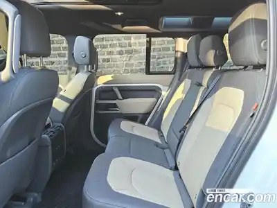 Land Rover Defender 2023 2.0 Автомат в Москве № 166732, миниатюра 11