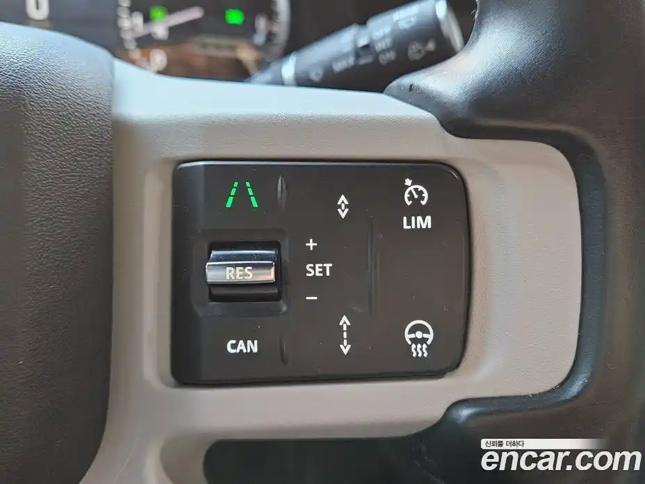 Land Rover Defender 2023 2.0 Автомат в Москве № 166732, фото 12