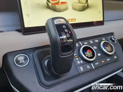 Land Rover Defender 2023 2.0 Автомат в Москве № 166732, миниатюра 9