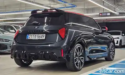 Mini Cooper 2025 2.0 Автомат в Москве № 167340, миниатюра 2