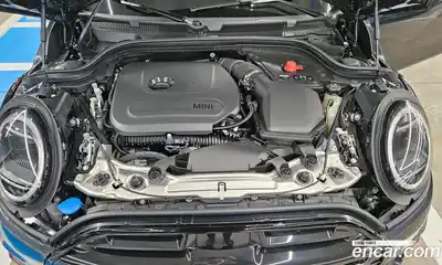 Mini Cooper 2025 2.0 Автомат в Москве № 167340, миниатюра 6