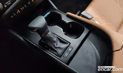 Lexus ES 2023 2.5 Автомат в Москве № 168089, миниатюра 6