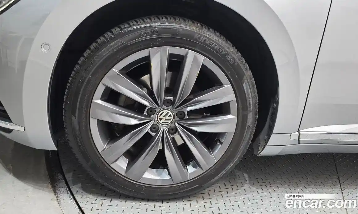 Volkswagen Arteon 2020 2.0 Автомат в Москве № 168820, фото 8