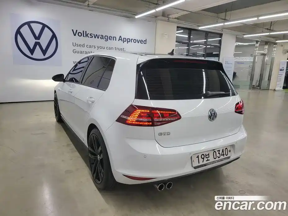 Volkswagen Golf 2016 2.0 Автомат в Москве № 169246, фото 18