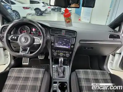 Volkswagen Golf 2016 2.0 Автомат в Москве № 169246, миниатюра 7