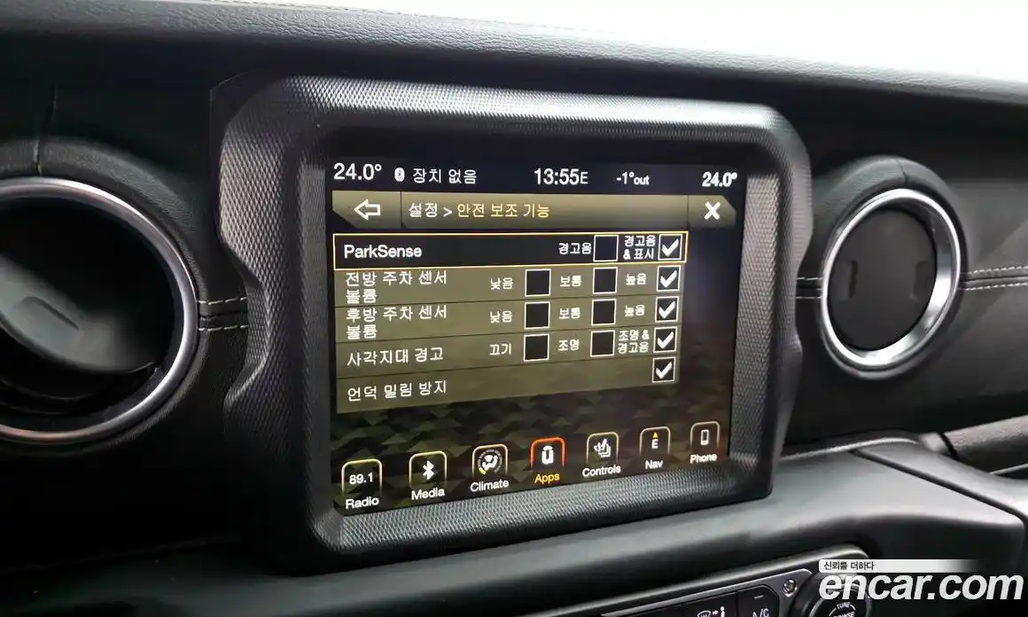 Jeep Wrangler 2018 2.0 Автомат в Москве № 169808, фото 11