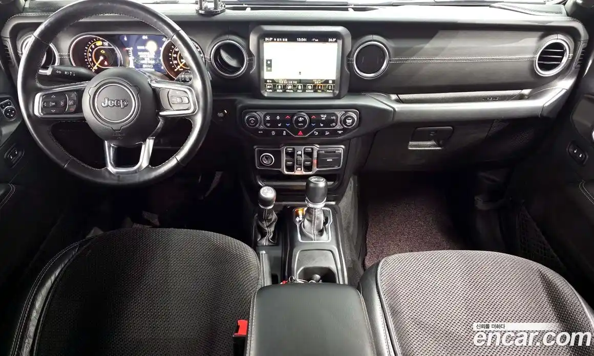 Jeep Wrangler 2018 2.0 Автомат в Москве № 169808, фото 17