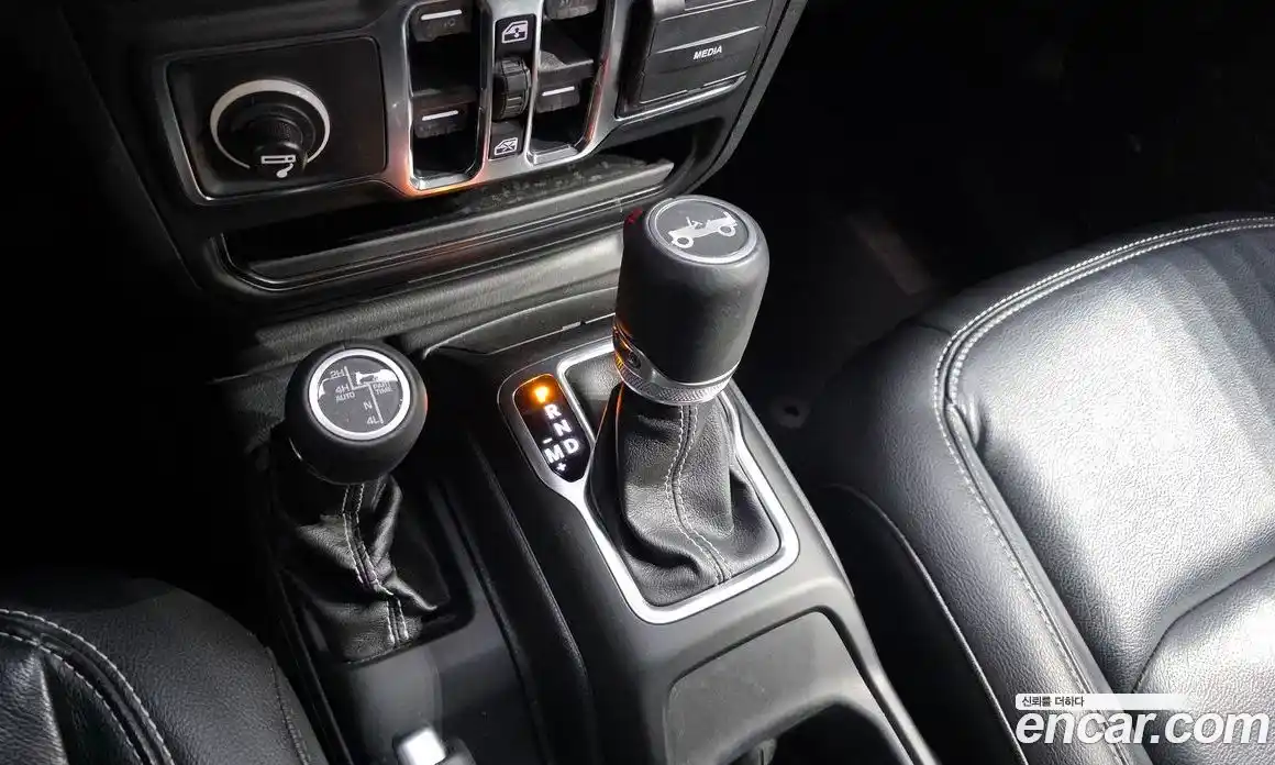 Jeep Wrangler 2019 2.0 Автомат в Москве № 169887, фото 9