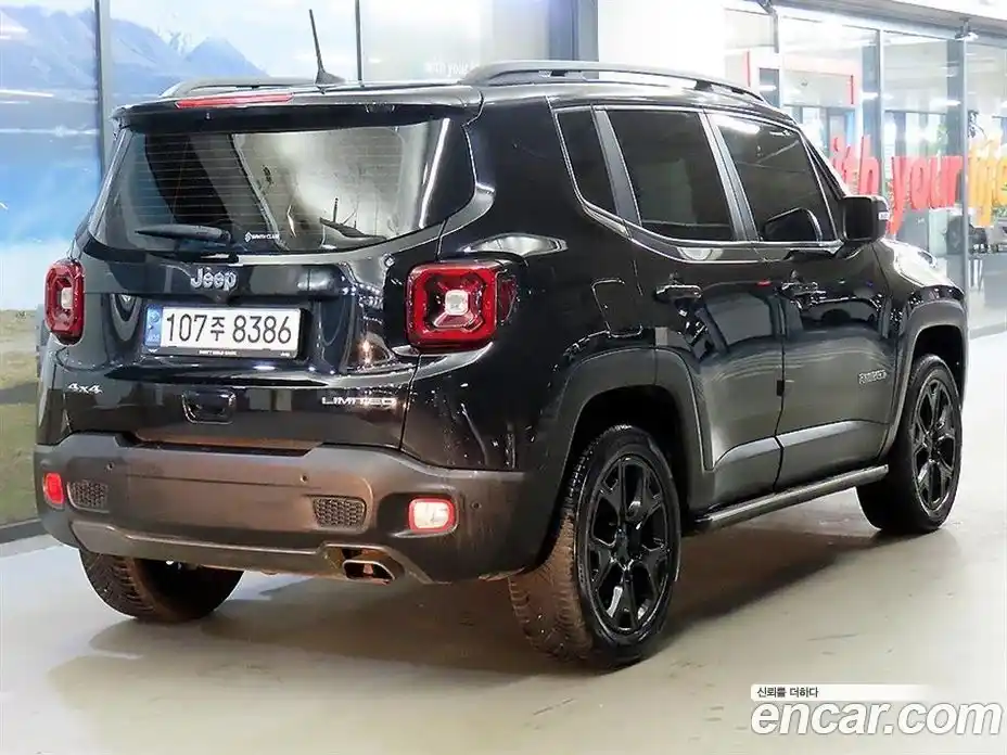 Jeep Renegade 2021 2.4 Автомат в Москве № 170023, фото 4