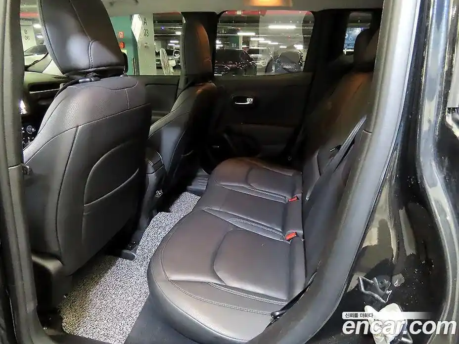 Jeep Renegade 2021 2.4 Автомат в Москве № 170023, фото 7