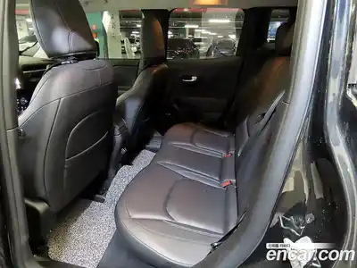 Jeep Renegade 2021 2.4 Автомат в Москве № 170023, миниатюра 7