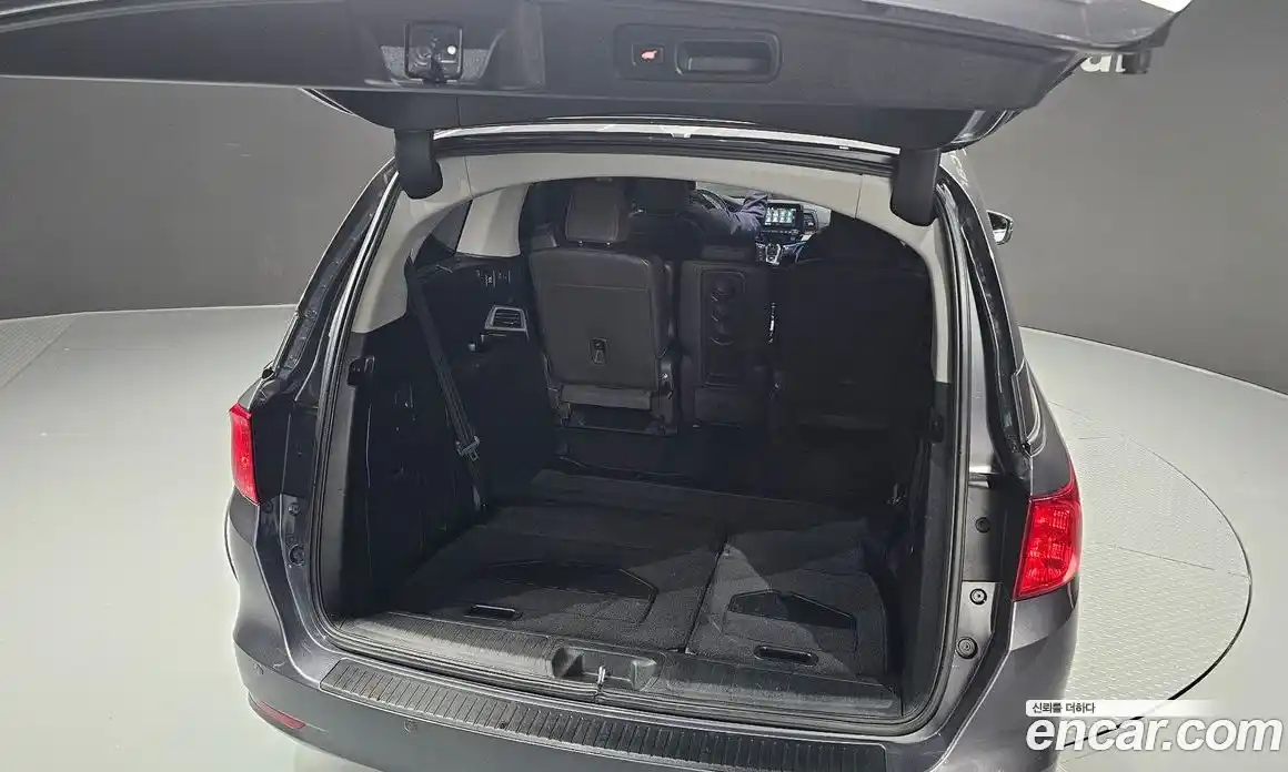 Honda Odyssey 2018 3.5 Автомат в Москве № 170642, фото 4