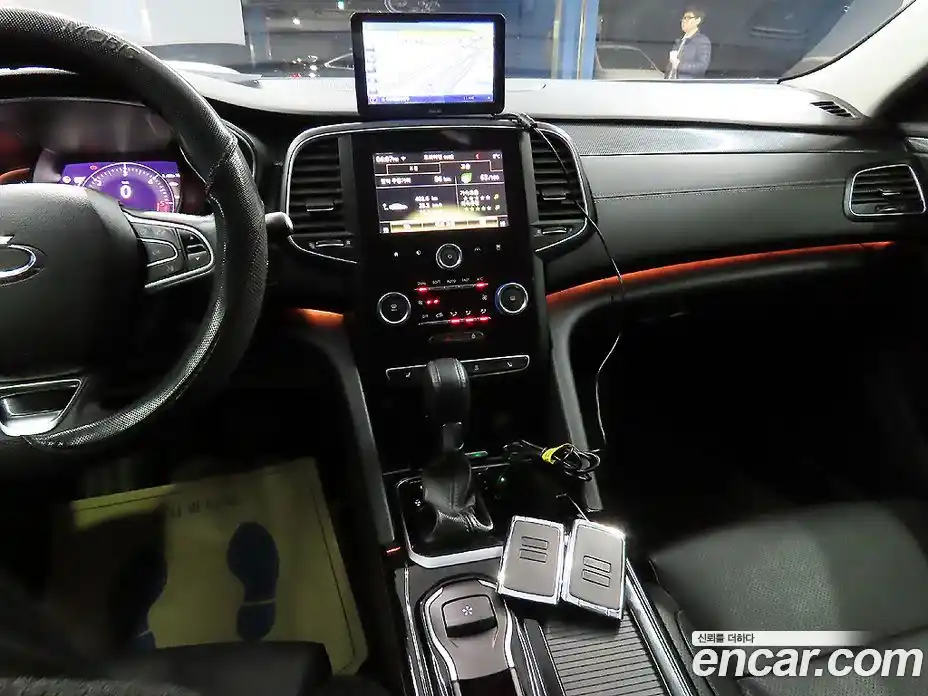 Renault SM6 2016 1.5 Автомат в Москве № 182803, фото 17