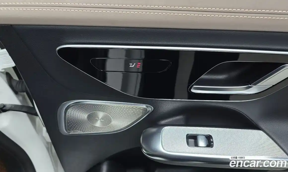 Mercedes-Benz EQE 2023 0.3 Автомат в Москве № 183850, фото 14