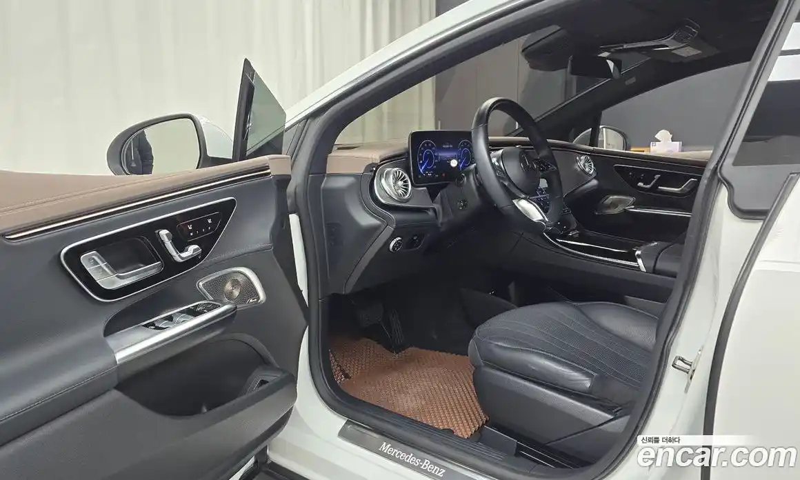 Mercedes-Benz EQE 2023 0.3 Автомат в Москве № 183850, фото 17