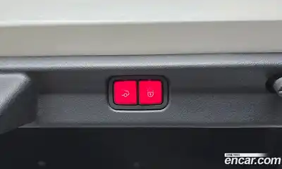 Mercedes-Benz EQE 2023 0.3 Автомат в Москве № 183850, миниатюра 5