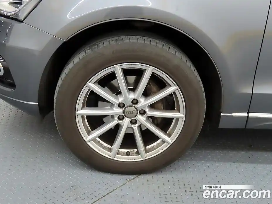 Audi Q5 2016 2.0 Автомат в Москве № 186928, фото 20