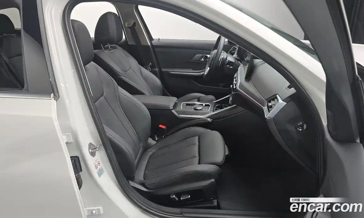 BMW 3-Series 2023 2.0 Автомат в Москве № 187890, фото 5