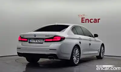 BMW 5-Series 2023 2.0 Автомат в Москве № 188609, миниатюра 2