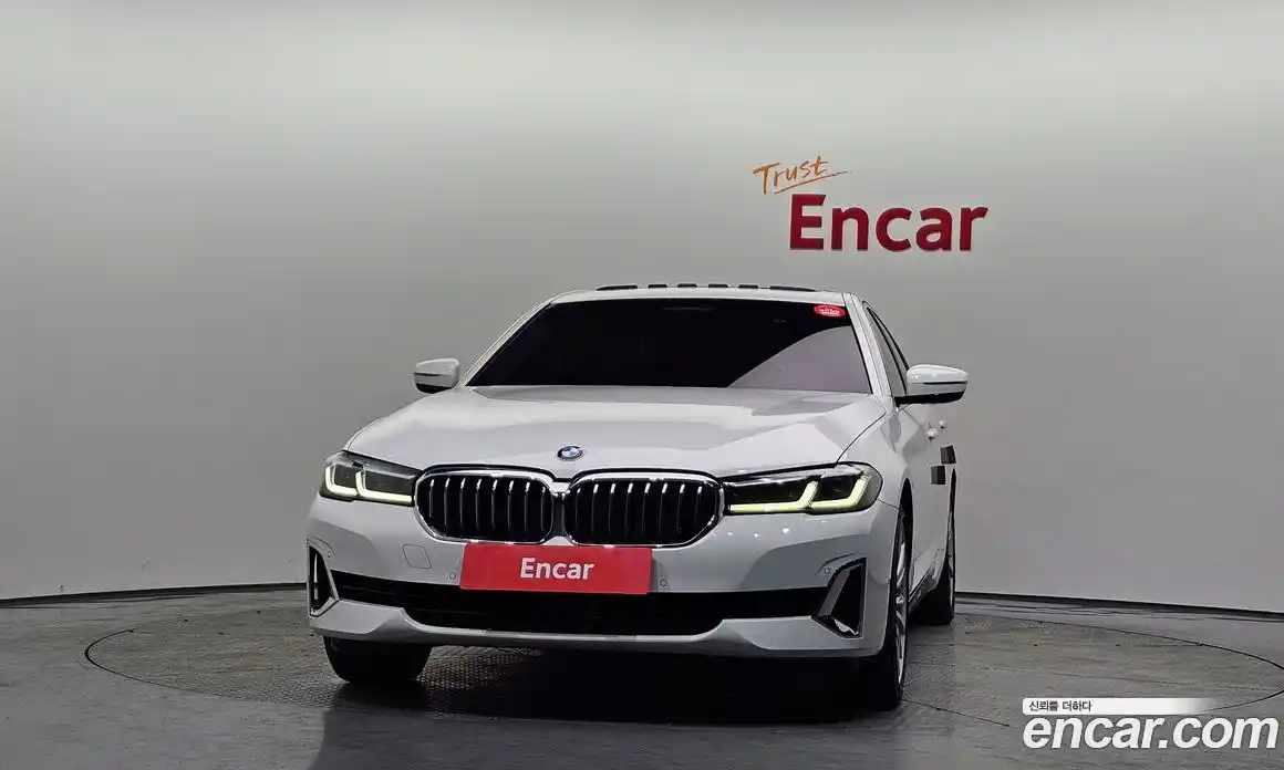 BMW 5-Series 2023 2.0 Автомат в Москве № 188609, фото 3