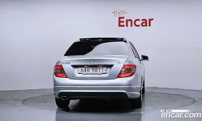 Mercedes-Benz C-Class 2011 1.8 Автомат в Москве № 194562, миниатюра 4