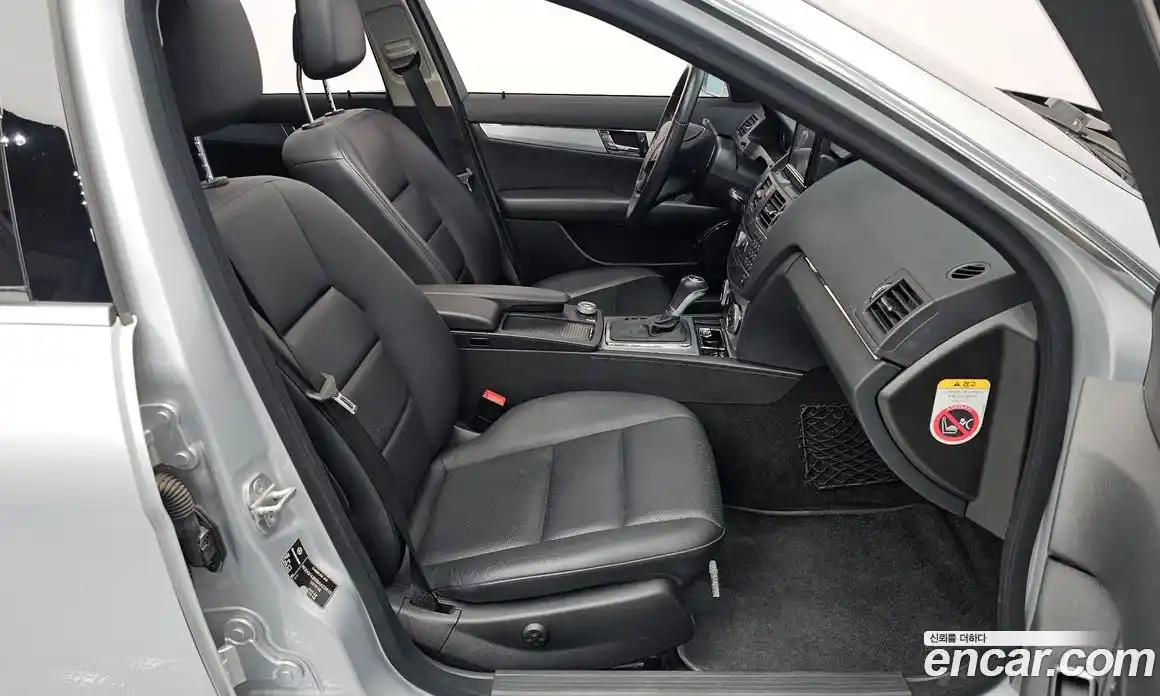 Mercedes-Benz C-Class 2011 1.8 Автомат в Москве № 194562, фото 7