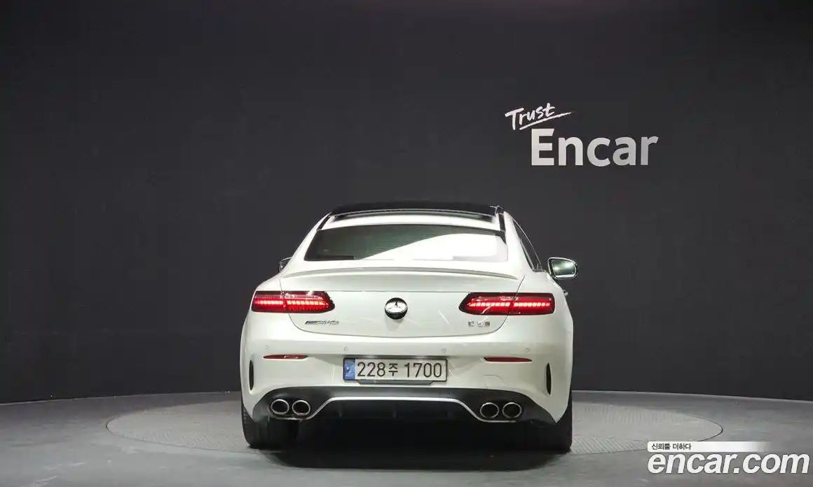 Mercedes-Benz E-Class 2021 3.0 Автомат в Москве № 194830, фото 6