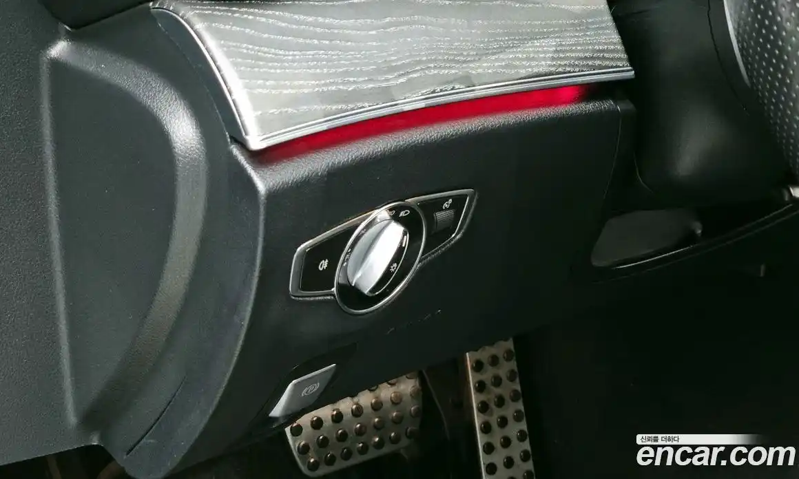 Mercedes-Benz E-Class 2021 2.0 Автомат в Москве № 195208, фото 14