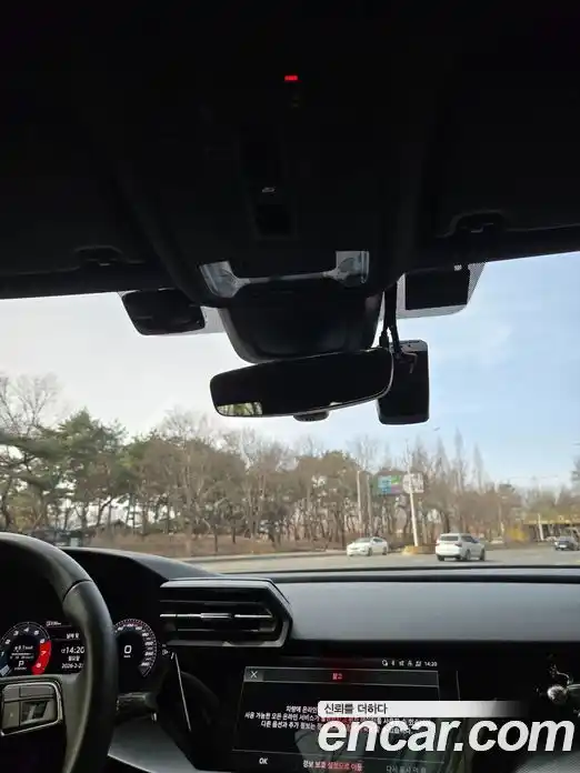 Audi A3 2023 2.0 Автомат в Москве № 196013, фото 13