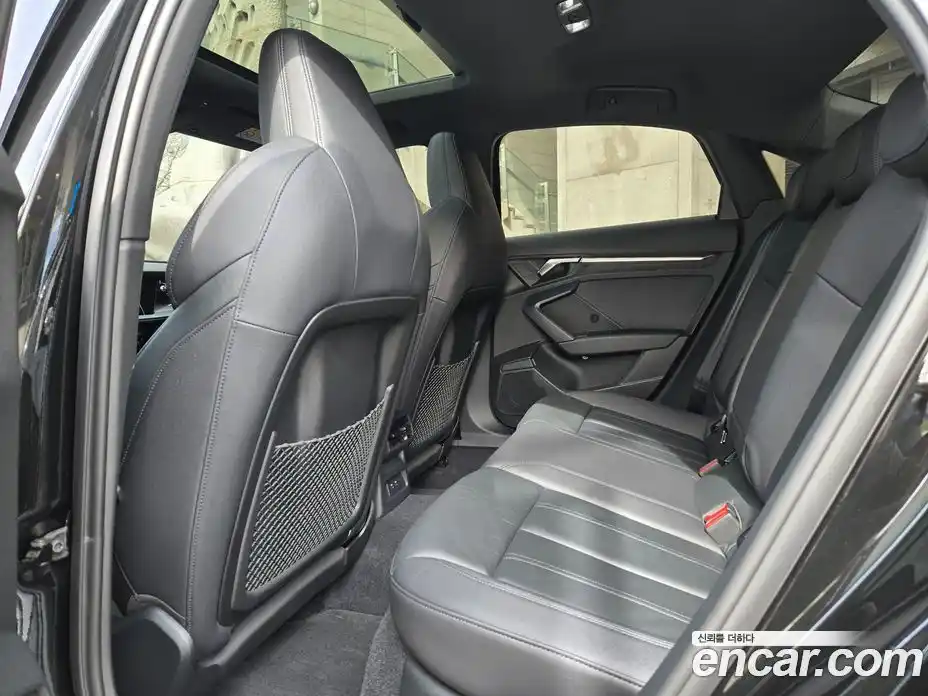 Audi A3 2023 2.0 Автомат в Москве № 196013, фото 19