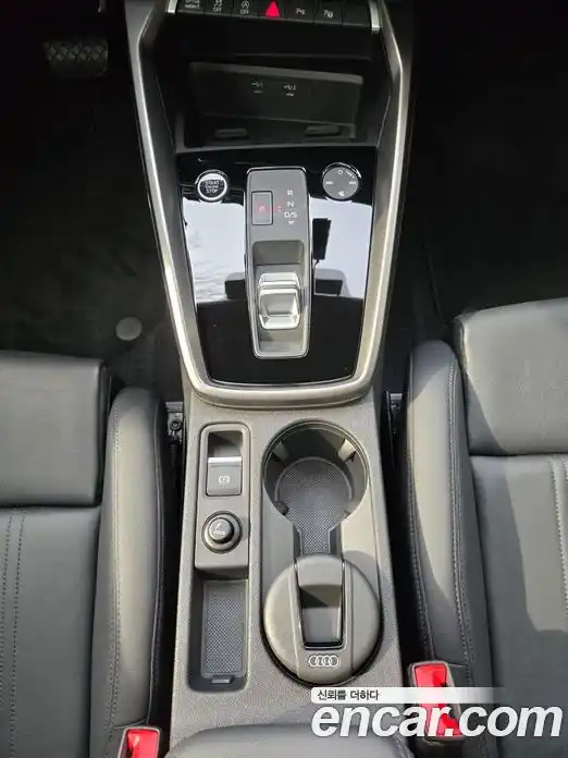 Audi A3 2023 2.0 Автомат в Москве № 196013, фото 9