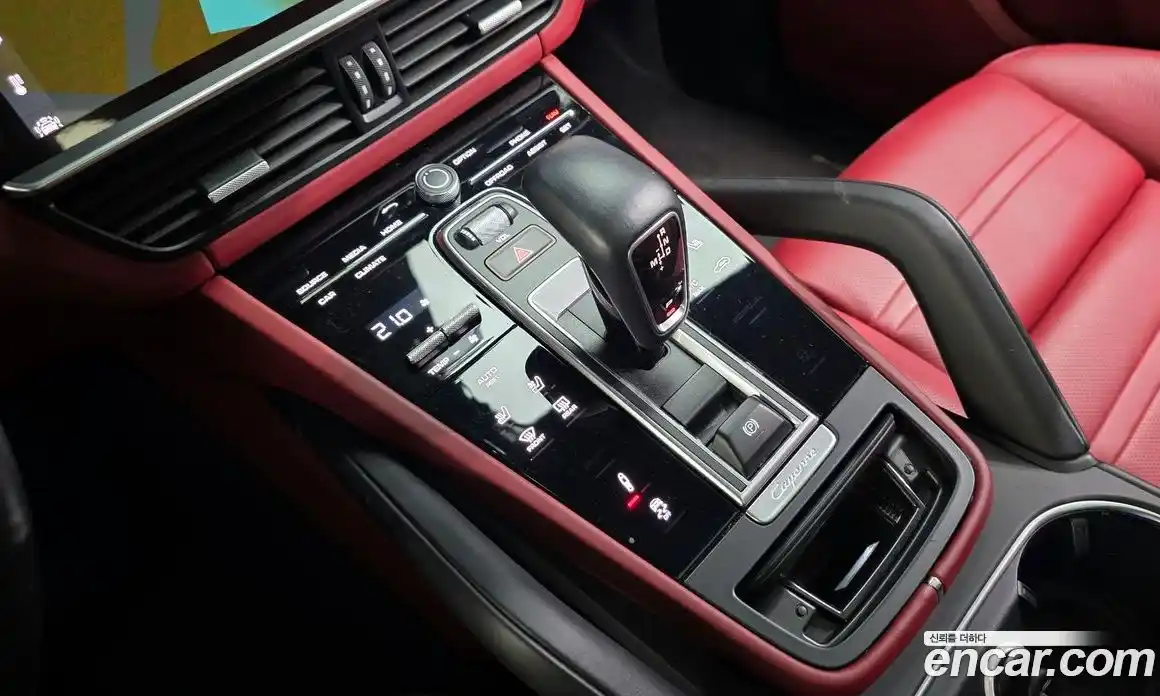 Porsche Cayenne 2020 3.0 Автомат в Москве № 197413, фото 9