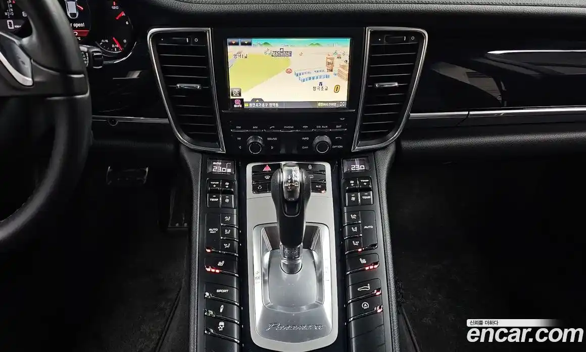 Porsche Panamera 2012 3.6 Автомат в Москве № 197517, фото 6