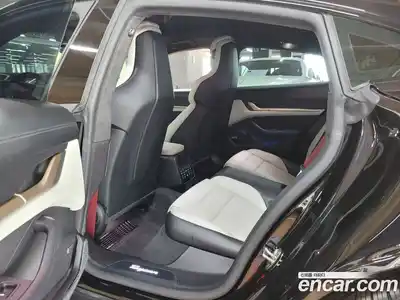 Porsche Taycan 2022 1.0 Автомат в Москве № 197787, миниатюра 12