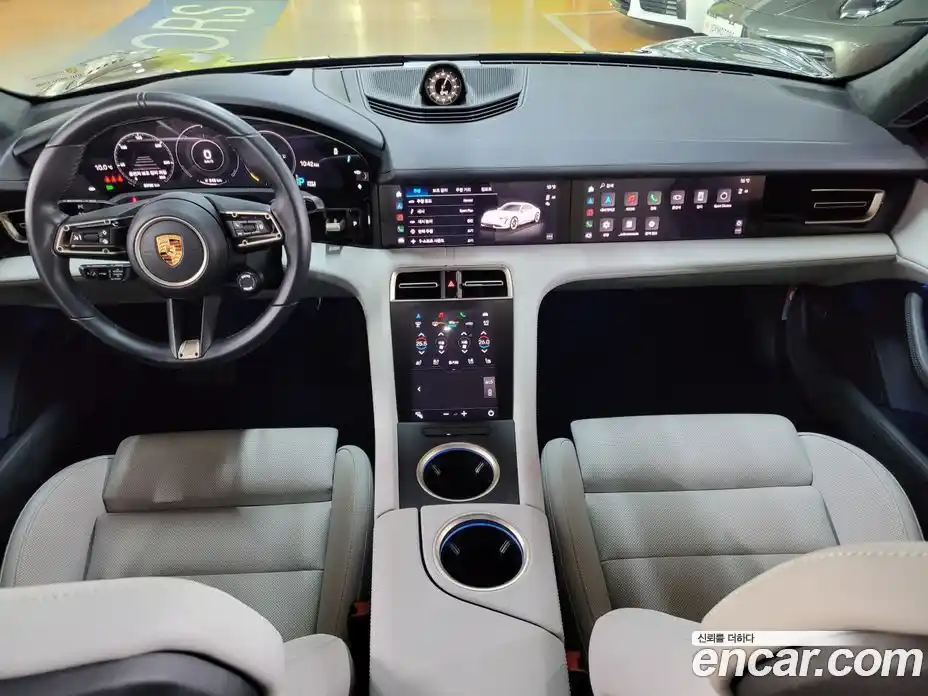 Porsche Taycan 2022 1.0 Автомат в Москве № 197787, фото 7