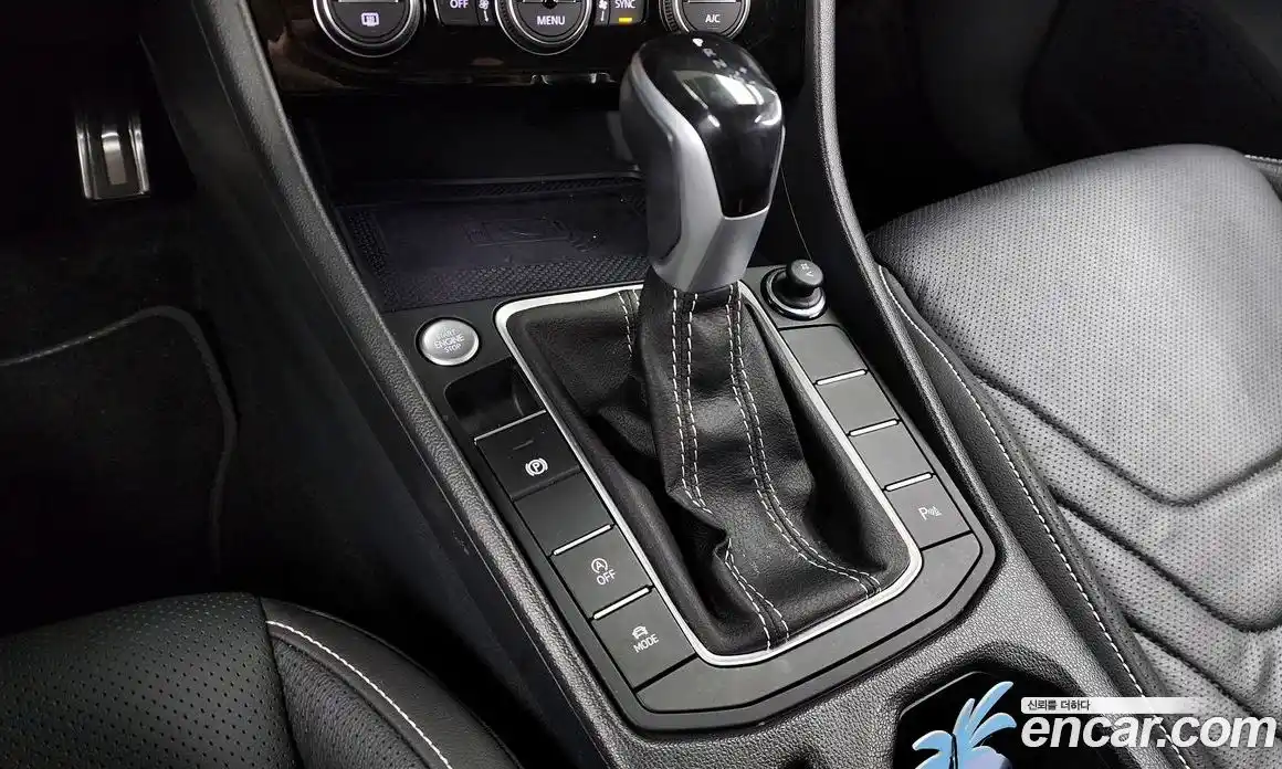 Volkswagen Jetta 2023 1.5 Автомат в Москве № 199015, фото 5